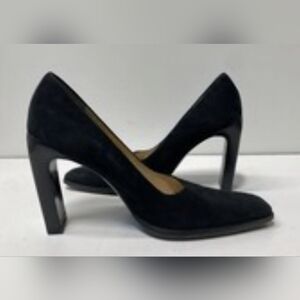 Gucci Black Suede Pumps (Vintage Gucci)